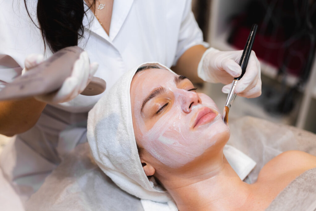 How to Find the Right Facial Treatment for Your Skin Type